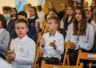 Stypendia im. świętego Jana Pawła II Miasta Ostrowa Wielkopolskiego 19-10-2021 (25)