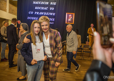 Stypendia im. świętego Jana Pawła II Miasta Ostrowa Wielkopolskiego 19-10-2021 (256)