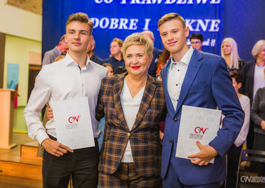 Stypendia im. świętego Jana Pawła II miasta Ostrowa Wielkopolskiego, 20.10.2021 (390)