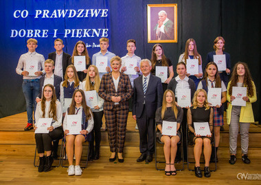 Stypendia im. świętego Jana Pawła II miasta Ostrowa Wielkopolskiego, 20.10.2021 (346)