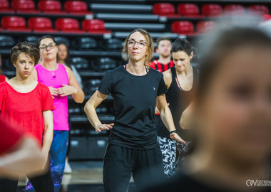 zakonczenie zajec z zumby - arena ostrow (87)