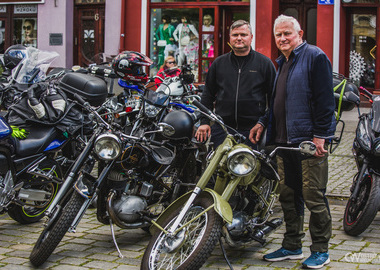 2022-05-07 Otwarcie sezonu motocyklowego Rynek  (60)
