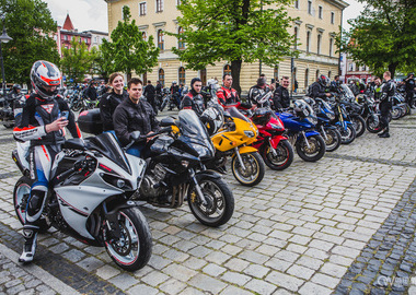 2022-05-07 Otwarcie sezonu motocyklowego Rynek  (50)