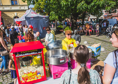 Piknik żużlowy na ostrowskim Rynku (32)