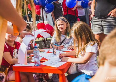 Piknik żużlowy na ostrowskim Rynku (23)