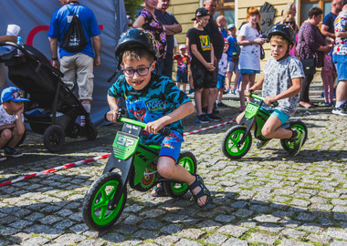 Piknik żużlowy na ostrowskim Rynku (20)