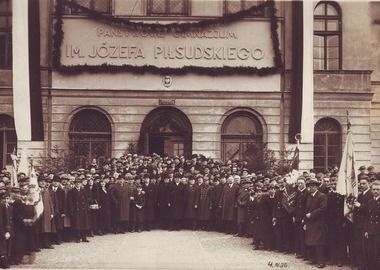 Uroczystość nadania szkole imienia marszałka Józefa Piłsudskiego, 4 kwietnia 1936, MMOW 02112-04