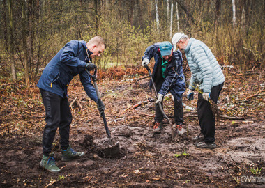 2023-04-15 Sadzenie lasu 0 Pruślin (210)