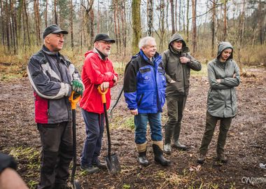 2023-04-15 Sadzenie lasu 0 Pruślin (23)