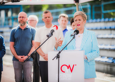 2023-07-09 Podpisanie umowy na stadion lekkoatletyczny - Kusocińskiego (72)