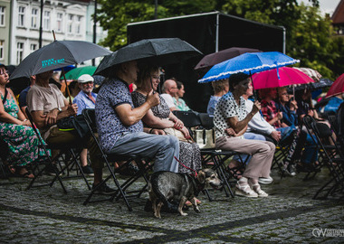 2024-06-30 Koncert rynek Marcin Wyrostek (185)