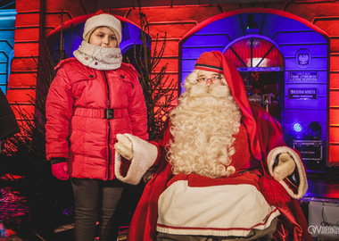 2024-12-06 Mikołaj zapalenie choinki (227)