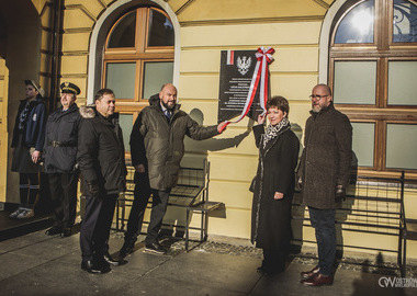 2025-01-19 Tablica pamiątkowa Lecha Kaczyńskiego (165)