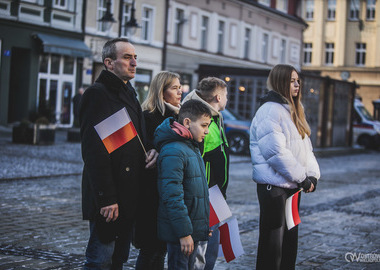 2025-01-19 Tablica pamiątkowa Lecha Kaczyńskiego (131)