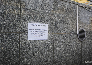 Toaleta na ostrowskim Rynku (43)