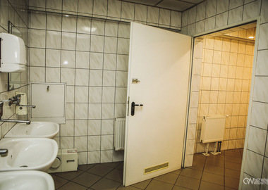 Toaleta na ostrowskim Rynku (33)