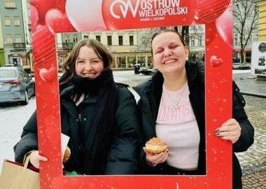 Walentynki 2025 na ostrowskim Rynku (37)