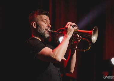 2025-03-17 Raz Dwa Trzy Dzień kobiet koncert (119)