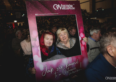 2025-03-17 Raz Dwa Trzy Dzień kobiet koncert (14)