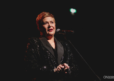 2025-03-17 Raz Dwa Trzy Dzień kobiet koncert (47)