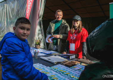 2025-10-19 Święto drzewa Piaski (812)