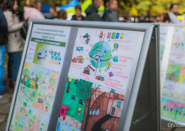 2025-10-19 Święto drzewa Piaski (781)