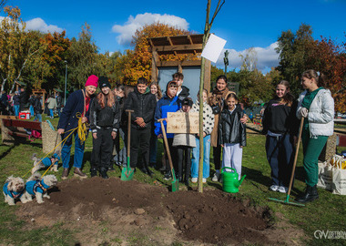 2025-10-19 Święto drzewa Piaski (578)