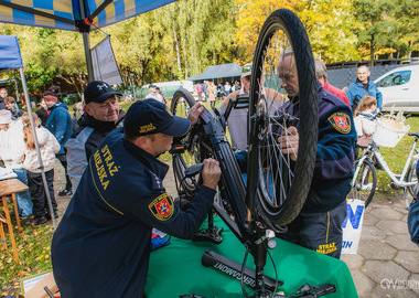 2025-10-19 Święto drzewa Piaski (75)