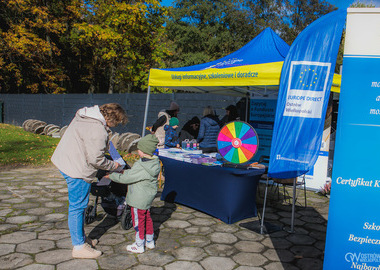2025-10-19 Święto drzewa Piaski (18)
