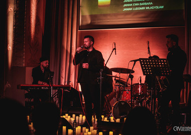 2025-11-02 Koncert Zaduszki (11)