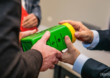 Olejomaty staną w Ostrowie Wielkopolskim. Podpisanie umowy (3)