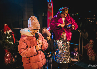 Rozświetlamy ostrowską choinkę. 2025  (96)