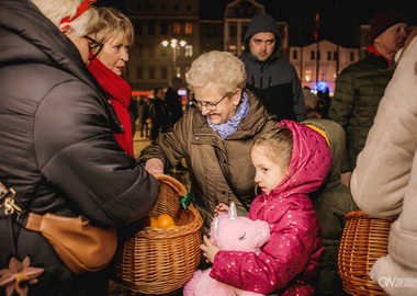 Rozświetlamy ostrowską choinkę. 2025 (54)