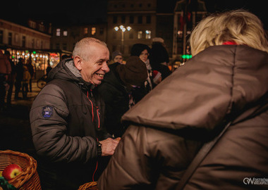 Rozświetlamy ostrowską choinkę. 2025 (36)
