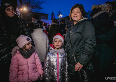 Rozświetlamy ostrowską choinkę. 2025  (17)