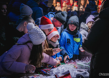 Rozświetlamy ostrowską choinkę. 2025  (14)