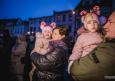 Rozświetlamy ostrowską choinkę. 2025  (6)