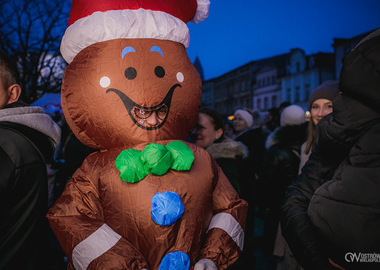 Rozświetlamy ostrowską choinkę. 2025 (4)