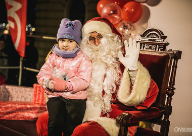 2025-12-07 Ostrowskie Mikołajki (336)