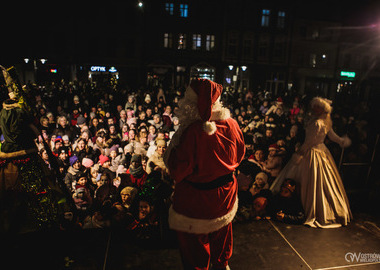 2025-12-07 Ostrowskie Mikołajki (234)