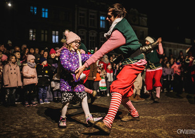 2025-12-07 Ostrowskie Mikołajki (180)