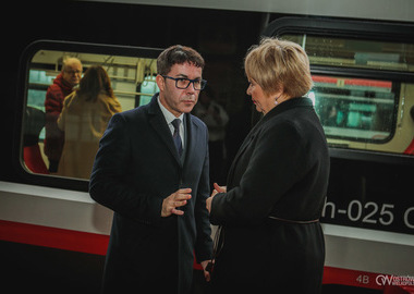 Oficjalne uruchomienie nowych połączeń kolejowych. Dworzec PKP w Ostrowie Wielkopolskim (27)