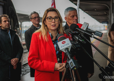 Oficjalne uruchomienie nowych połączeń kolejowych. Dworzec PKP w Ostrowie Wielkopolskim (12)