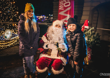 2025-12-06 Odpalenie choinki (632)