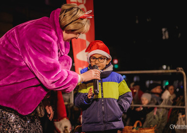 2025-12-06 Odpalenie choinki (426)