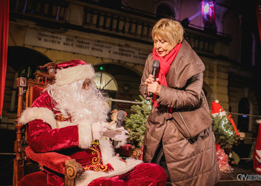 2025-12-06 Odpalenie choinki (420)