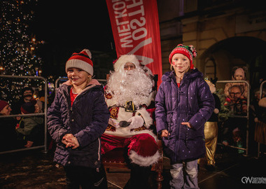 2025-12-06 Odpalenie choinki (388)