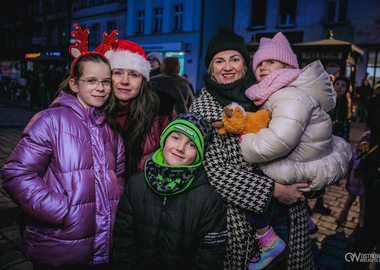 2025-12-06 Odpalenie choinki (58)