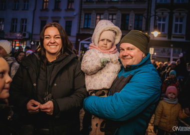 2025-12-06 Odpalenie choinki (39)