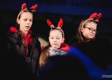 2025-12-06 Odpalenie choinki (19)